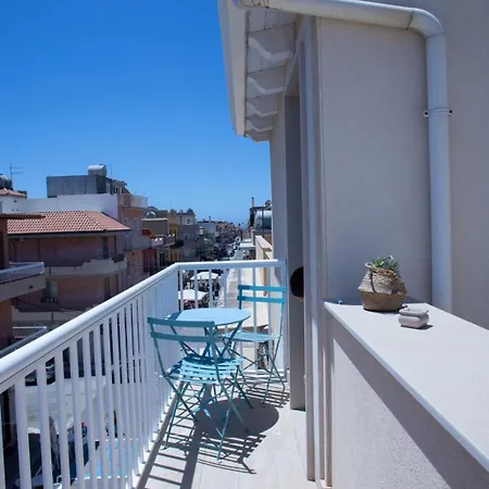 Bed & Breakfast Azzurro Mare Rooms&restaurant *